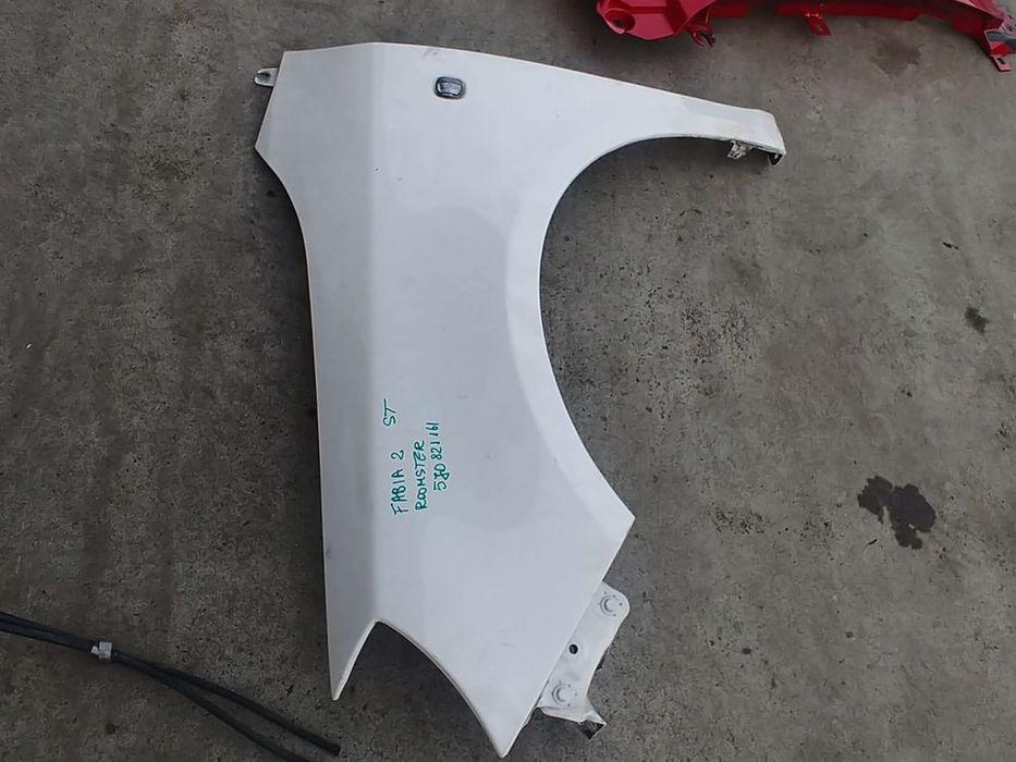 aripa stanga fata  skoda roomster 5j  5j0821161