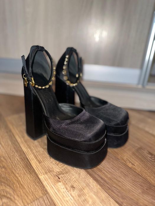 Туфли Guess оригинал, размер 37