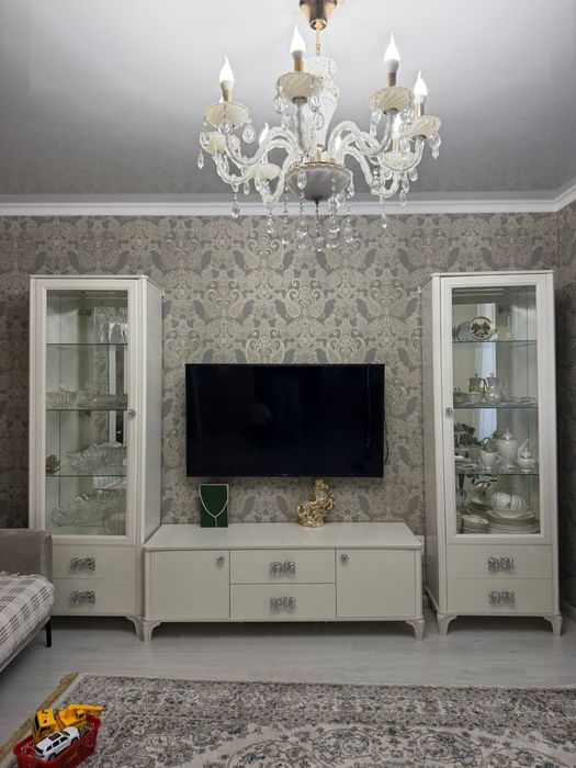 Стенка горка для гостинной