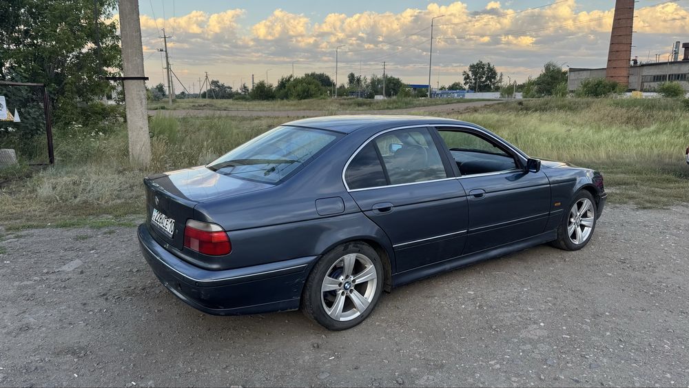 продам bmw e39 2.8