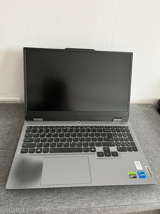 Laptop Gaming Lenovo LOQ 15IAX9, i5-12450HX,  RTX 4050