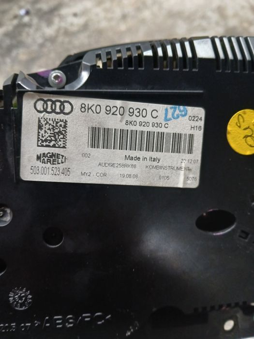 Ceasuri bord audi a4 b8 an 2008 cod 8K0 920 930 C