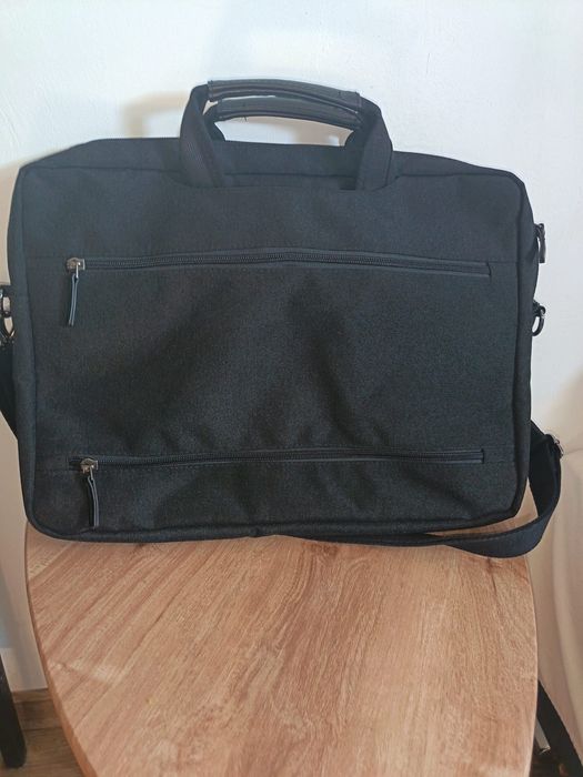 Geanta laptop DOMISO noua cu eticheta