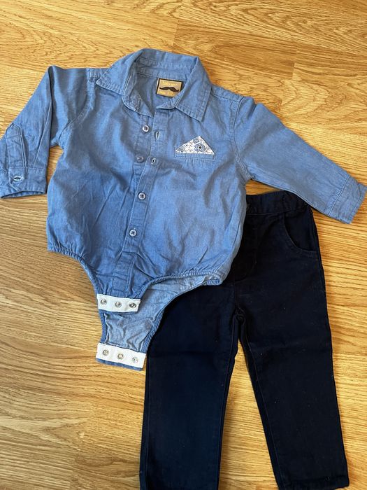 Haine bebe 0-12 luni in stare foarte buna