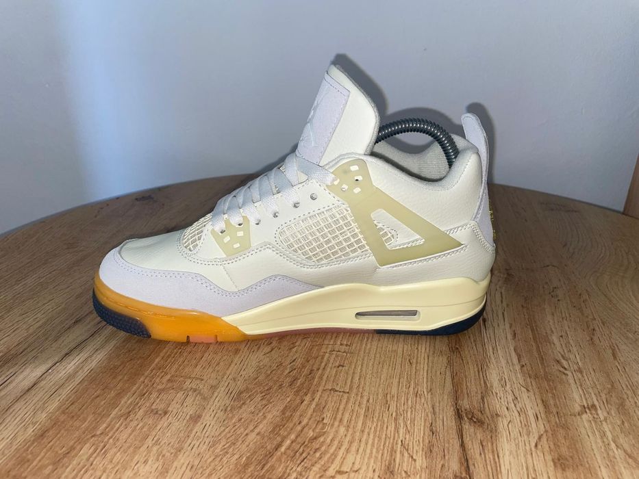 Sneakers NIKE Air Jordan Retro 4 Biriș of Paradise 36 - 40