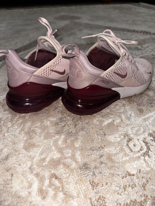 Incaltaminte Nike Air 270C