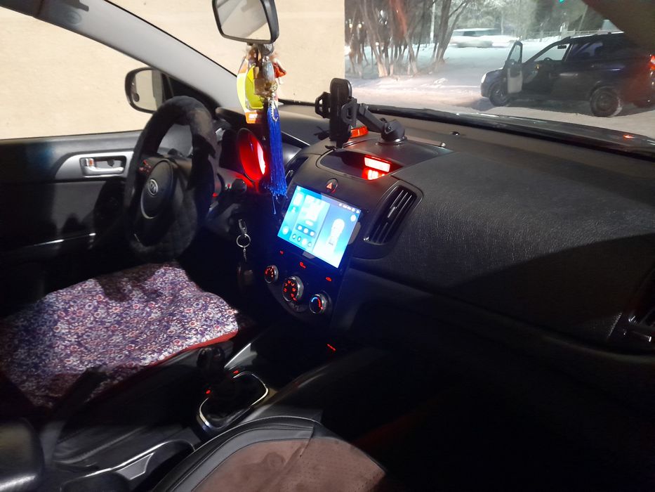 Кия церато 2012 Газ,бензин