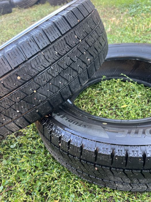 Пара зимних шин 175/65/14