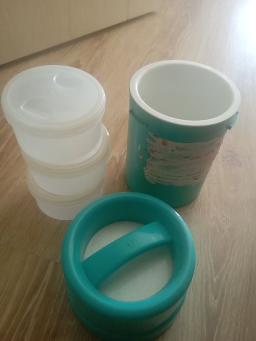 Продам контейнер для еды