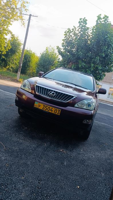 Lexus RX 350 в хорошем состоянии