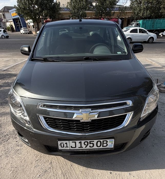 Cobalt автомат мокрый асфалт