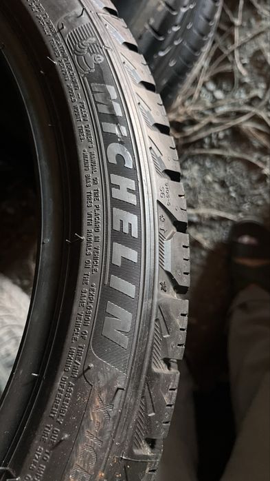 275/35 R19 Michelin 1шт
