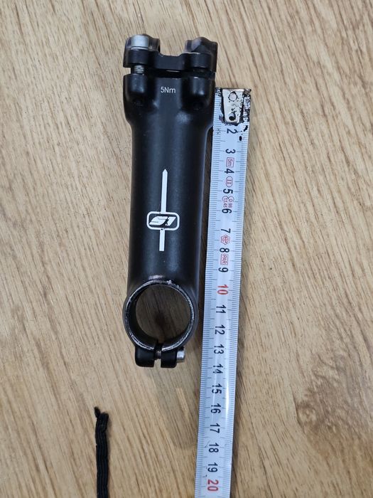 Ghidon tija sa aluminiu carbon si pipa