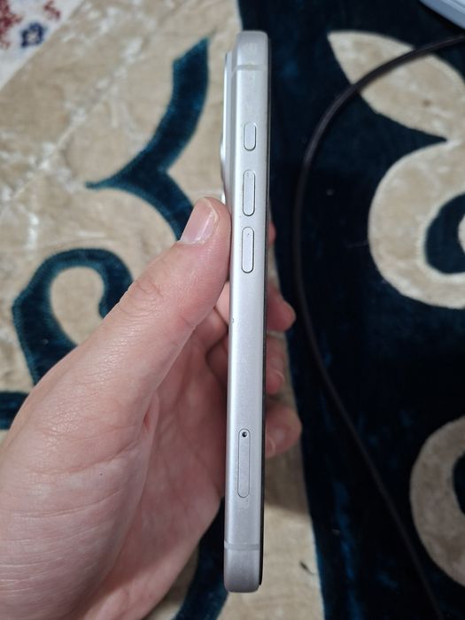 Продам iPhone 17pro 256gb