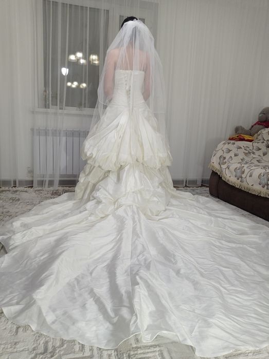 Продам свадебное платье