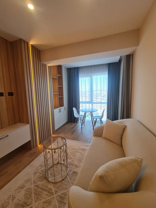 Vând apartament cu două camere în bloc nou mobilat si utilat