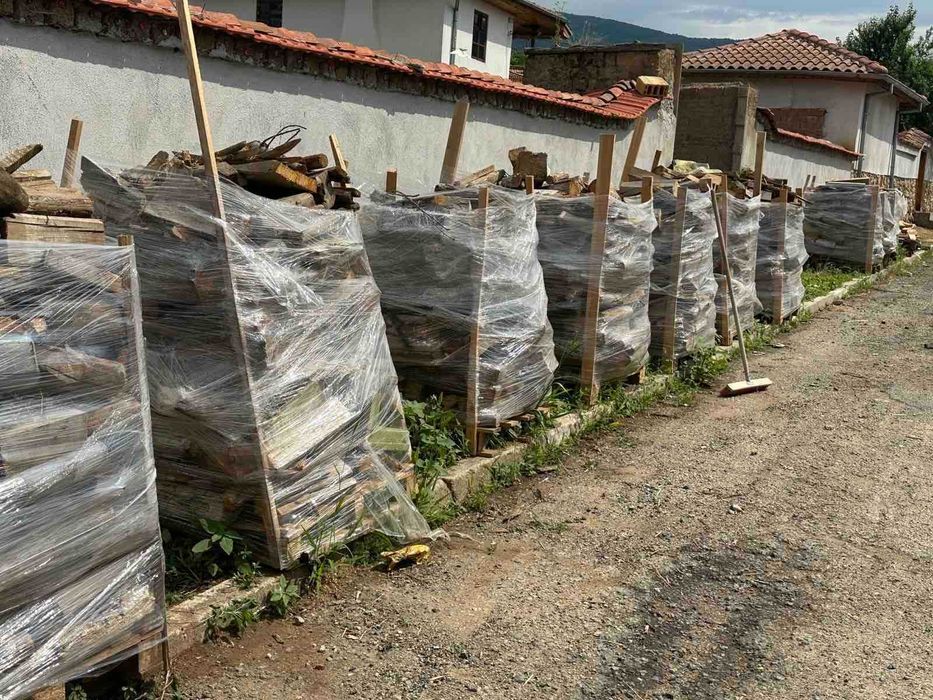 Дърва за огрев сухи нарязани 30куб