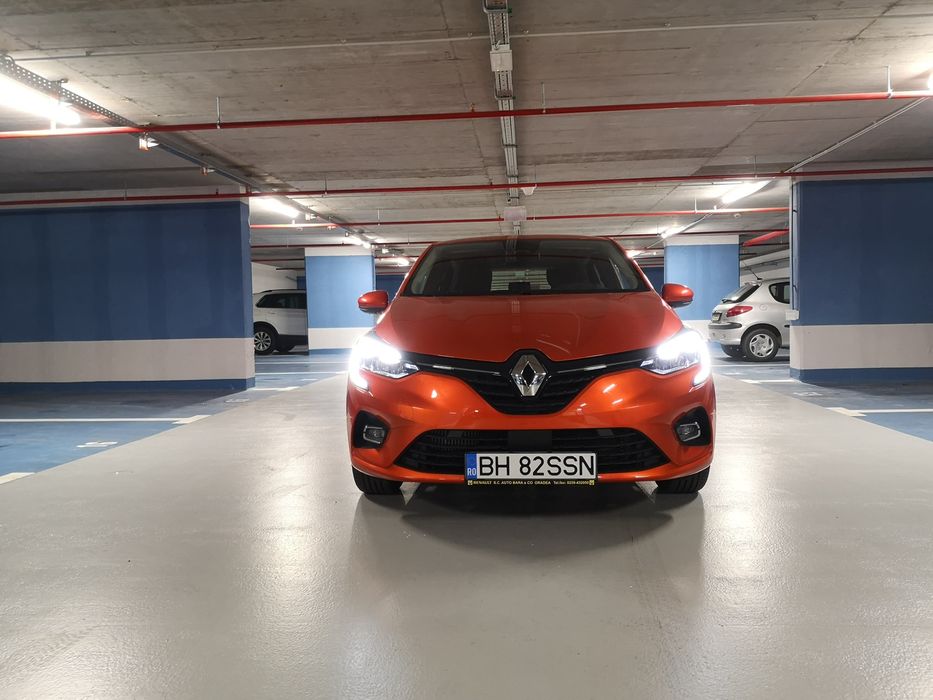 Renault Clio 5  cu km putini