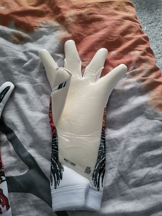 Mănuși de portar T1TAN EDIȚIE LIMITATA DIN 2023!