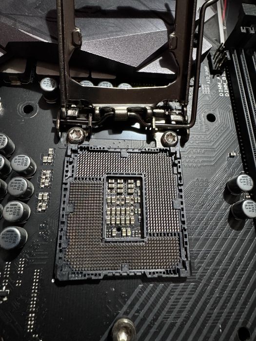 Дънна платка Asus ROG MAXIMUS IX APEX Z270 LGA1151 v1 + Intel i7 6700k