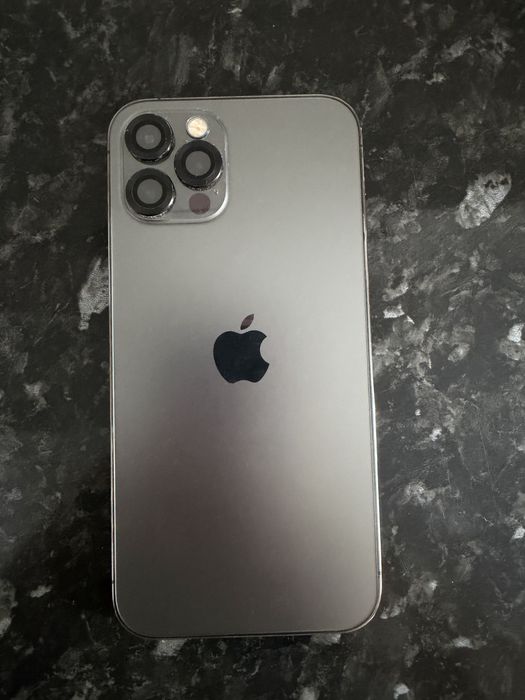 Продам Айфон 12 Про