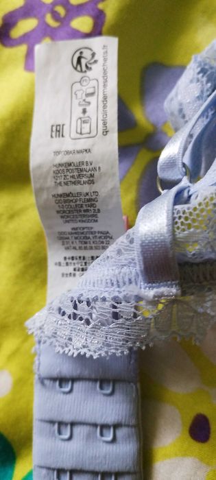 Sutien transparent din dantela, albastru de la: Hunkemoller!Mar: 75 B