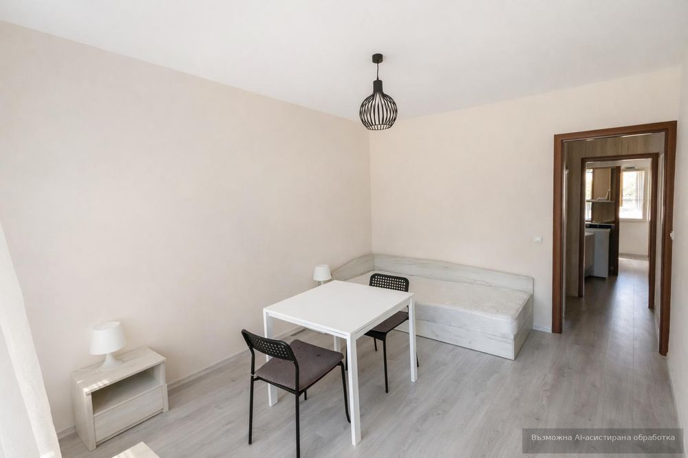 Дава се под наем Едностаен апартамент в Варна, ВИНС - 30 кв.м за 398.82 € - Снимка #1