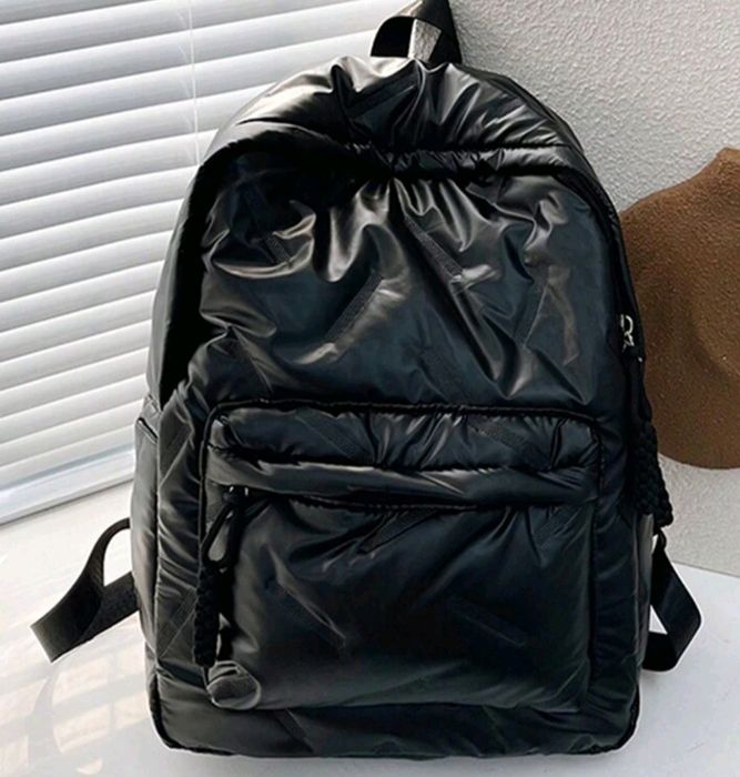 Дамски раници.Нови