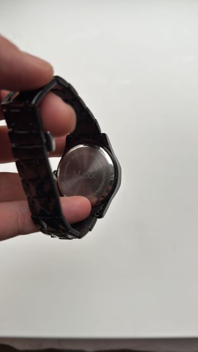 Продам часы, цена 3000 за штуку