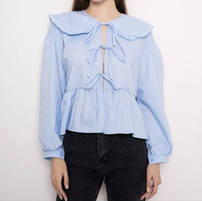 Женская рубашка на завязках