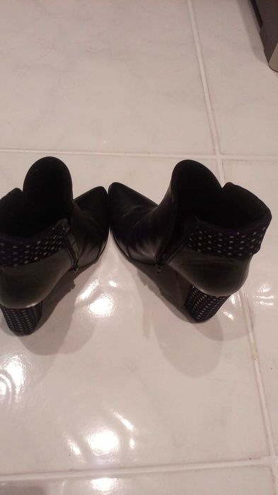 Ghetuțe/Botine damă piele naturala marimea 36