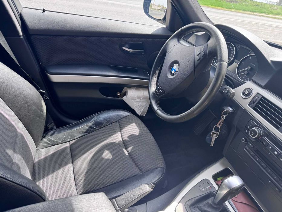 Vand BMW seria 3 , 320d . 2011 190-194cp