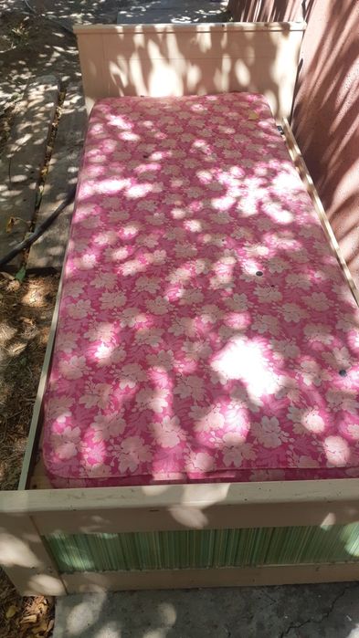 Кровать  одноместный