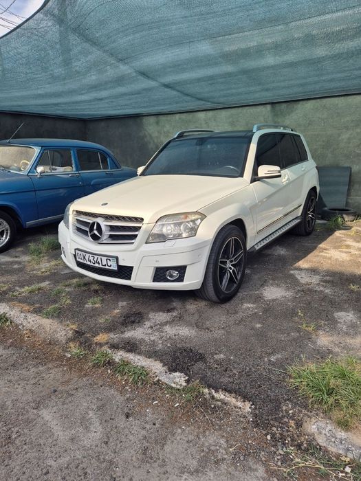 Sroʻchne sotladi Mersades GLK 300