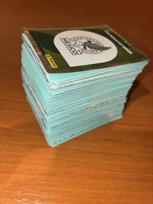 Vând/schimb stickere Panini World Cup 2026