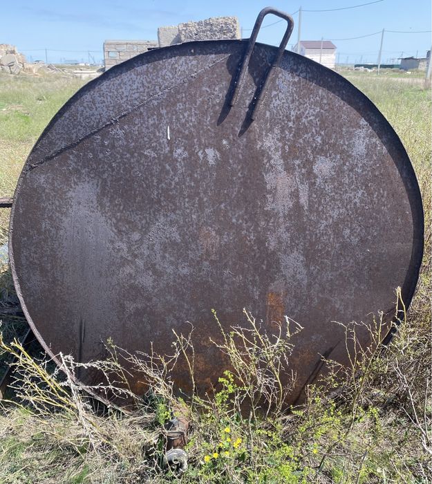 Продаю бочку 4-5 м3