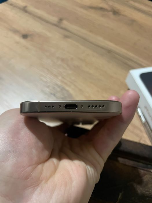 Iphone 16pro gold 512gb