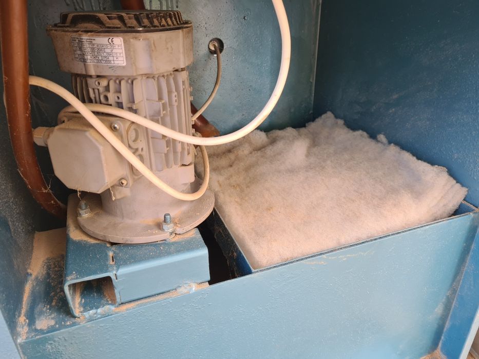 точиларка за глави  за четиристранки и фрези,