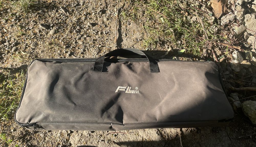 Vând rod-pod și doua lansete pentru crap