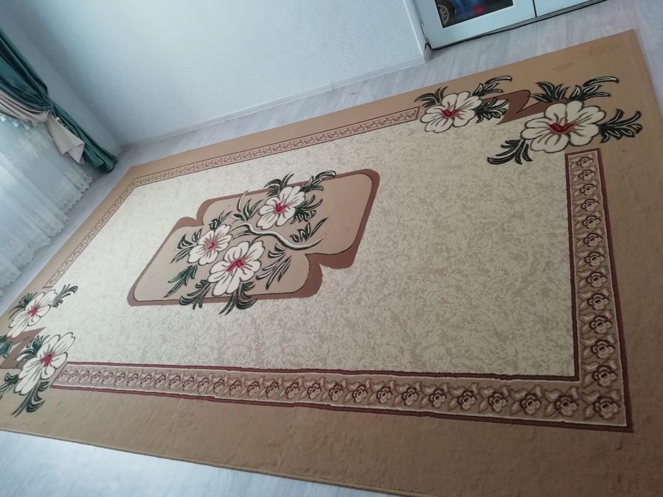 Продаётся ковёр в после химчистка