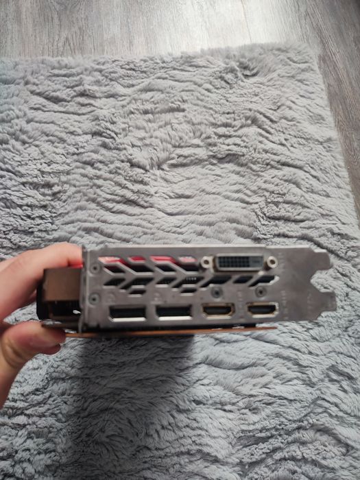 Vând RX 480 msi 8gb