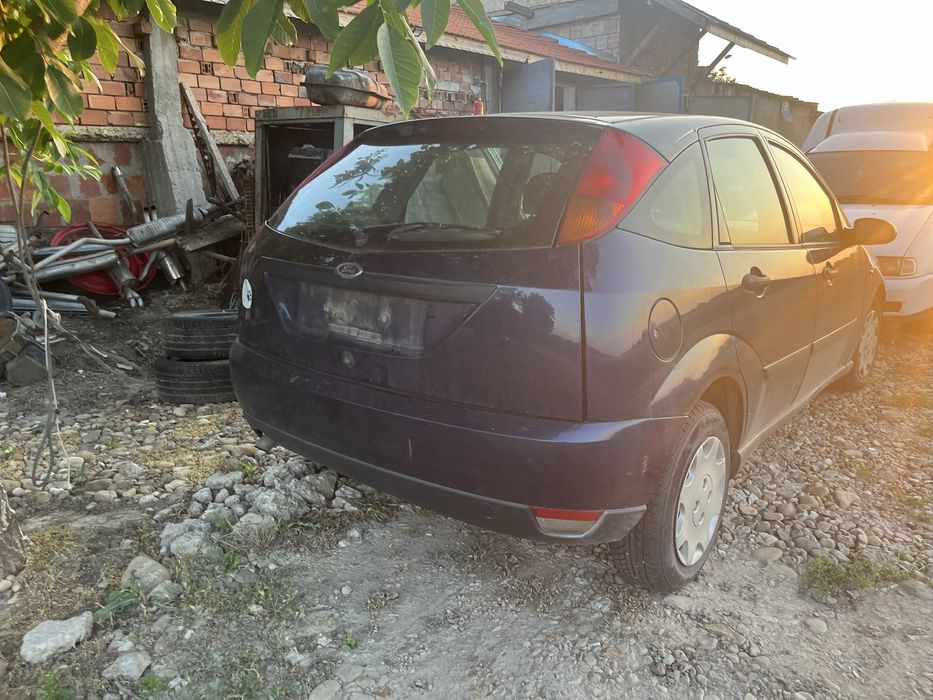 Форд фокус 1.8 90 к.с