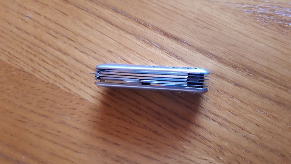 Немско джобно ножче -STANLESS