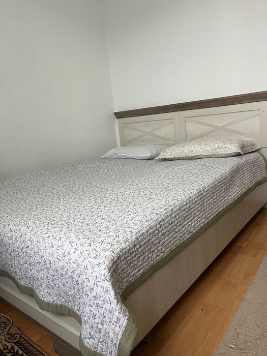 Кровать двухспальный