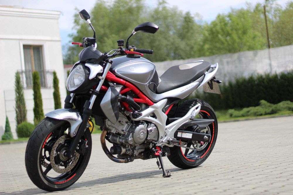 Suzuki SV650 Gladius-ABS ,recent adus