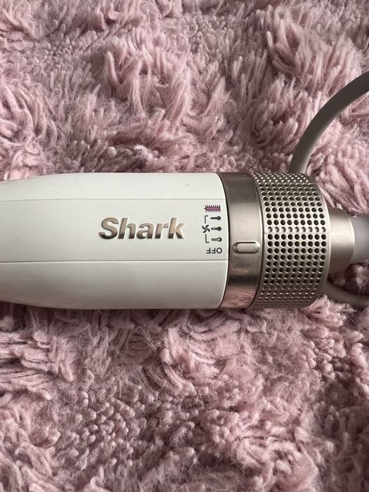 Perie cu aer cald SmoothStyle HT202EU Shark - dispozitiv 2 în 1