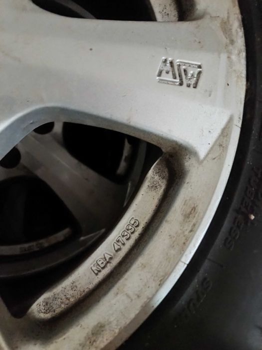 Jante msw pe 16 cu cauciucuri anvelope de iarnă hankook aproape noi pe dimensiunea 225 55 16
