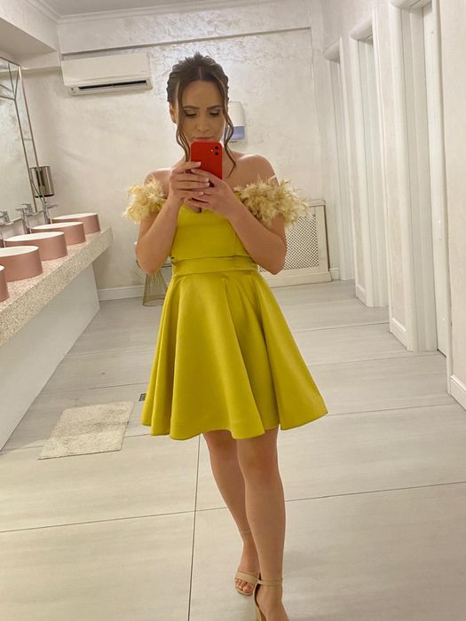 Rochie enegantă, facută pe comandă.