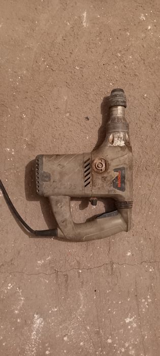 Перфоратор crown