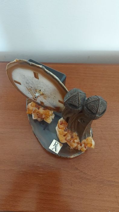 Ceas de masă Ric-Art ,  din agat și bronz